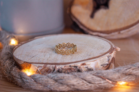 Bague dorée fleurs